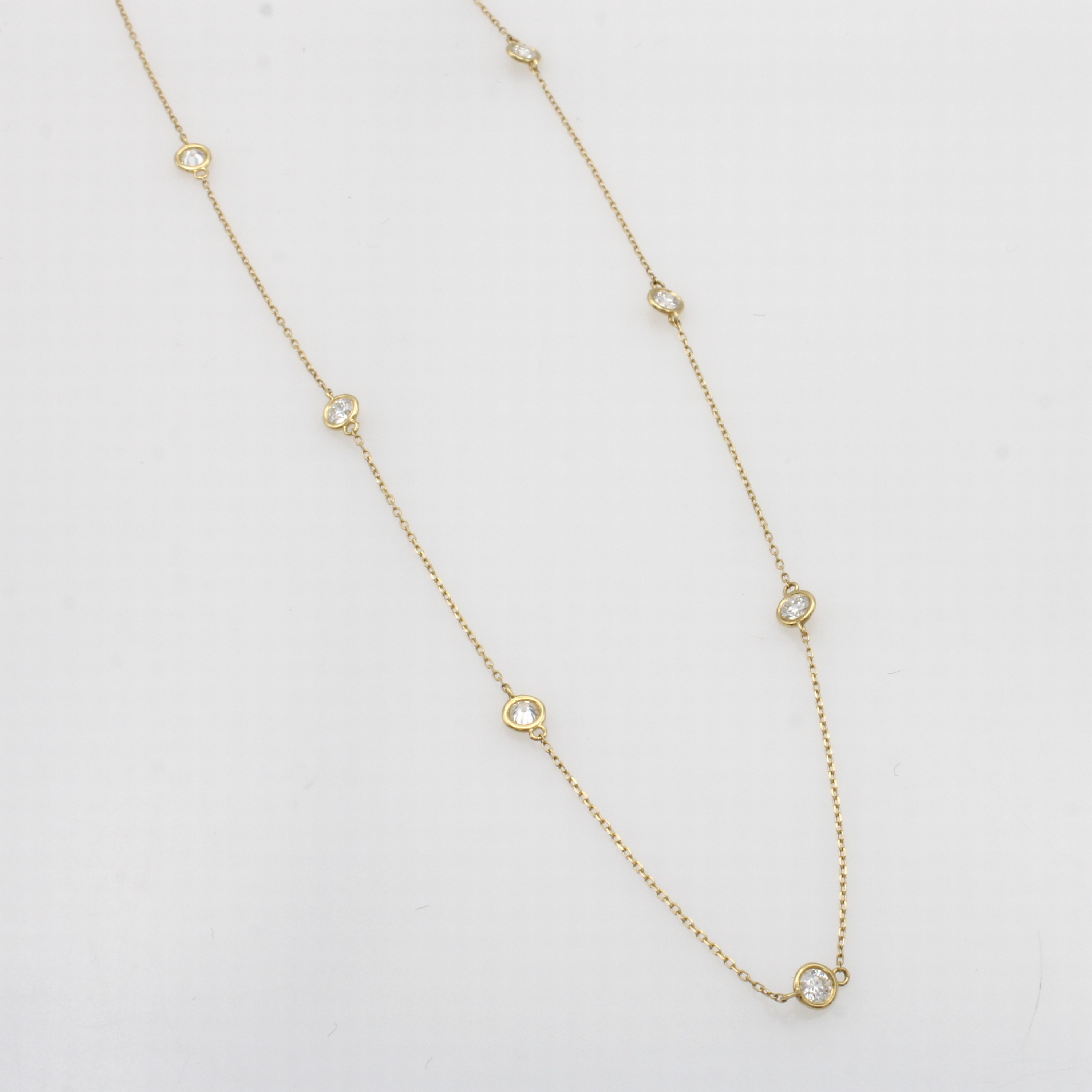 Image 27061020 - Endlose Kette mit Brillanten, GG 750/000, 37 Brill. in Zargenfassungen zus. ca. 2.65 ct ...