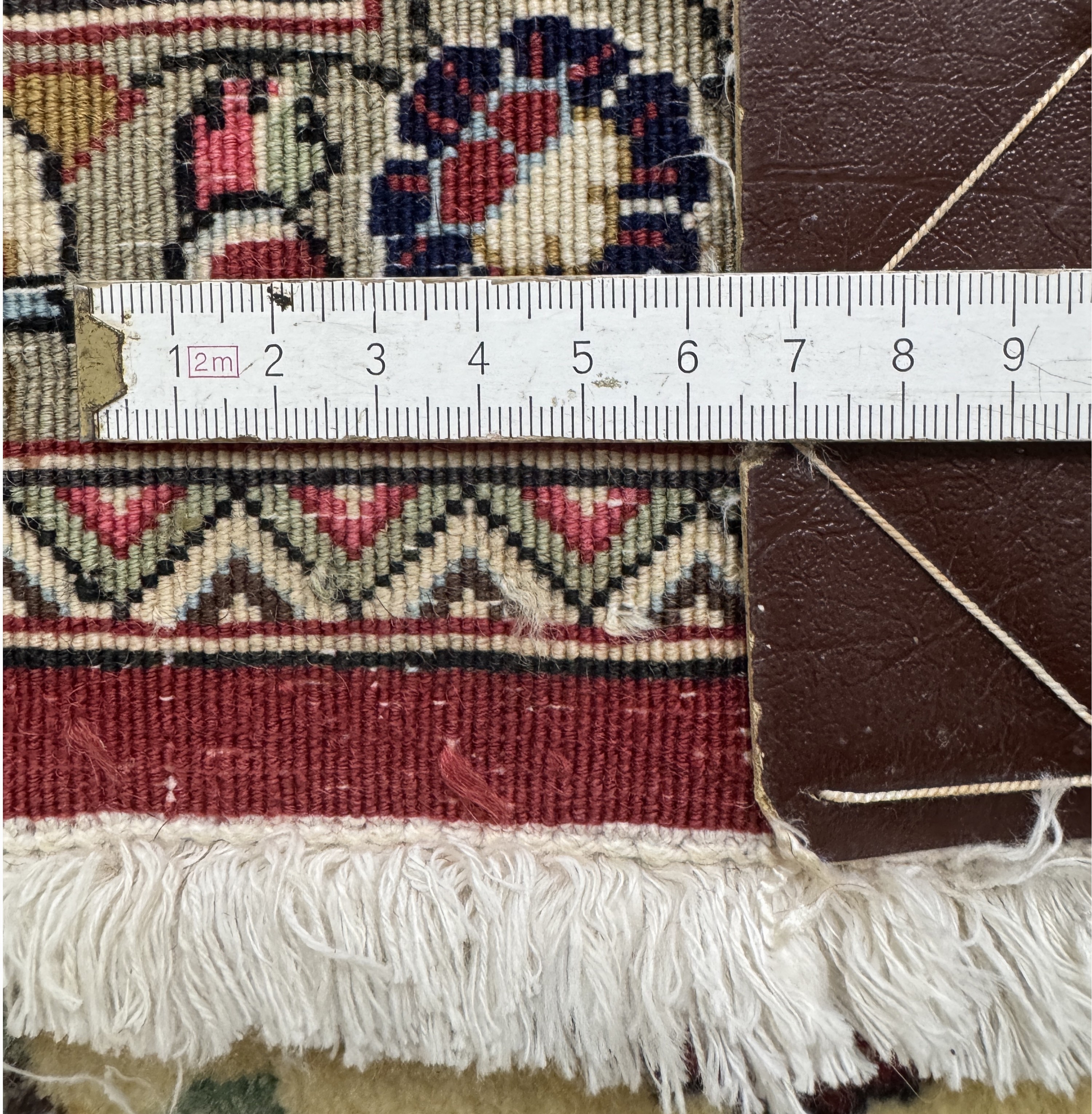 Detail f: Ghom Kork, Persien, Ende 20.Jhd, Korkwolle auf Baumwolle, ca. 400 x 78 cm, Reinigungsbedürftig, EHZ: 1-2