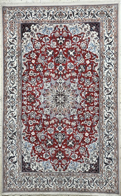 Image Nain fein(9 La), Persien, Mitte 20.Jhd, Korkwolle mit Seide, ca. 265 x 166 cm, ca. ...