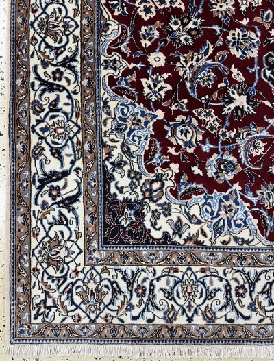 27061052b - Nain fein(9 La), Persien, Mitte 20.Jhd, Korkwolle mit Seide, ca. 265 x 166 cm, ca. ...