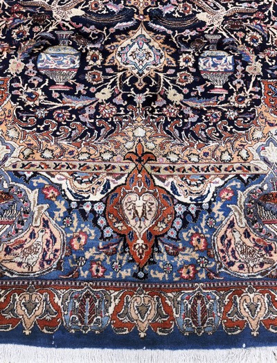 27061054h - Kaschmar, Persien, Mitte 20.Jhd, Wolle auf Baumwolle, ca. 390 x 295 cm, EHZ:(nahezu ...