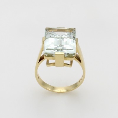 27061066a - Ring mit Aquamarin, GG 585/000, achteck. Aquamarin in breiter Krappenfassung ca. 11.99 ...