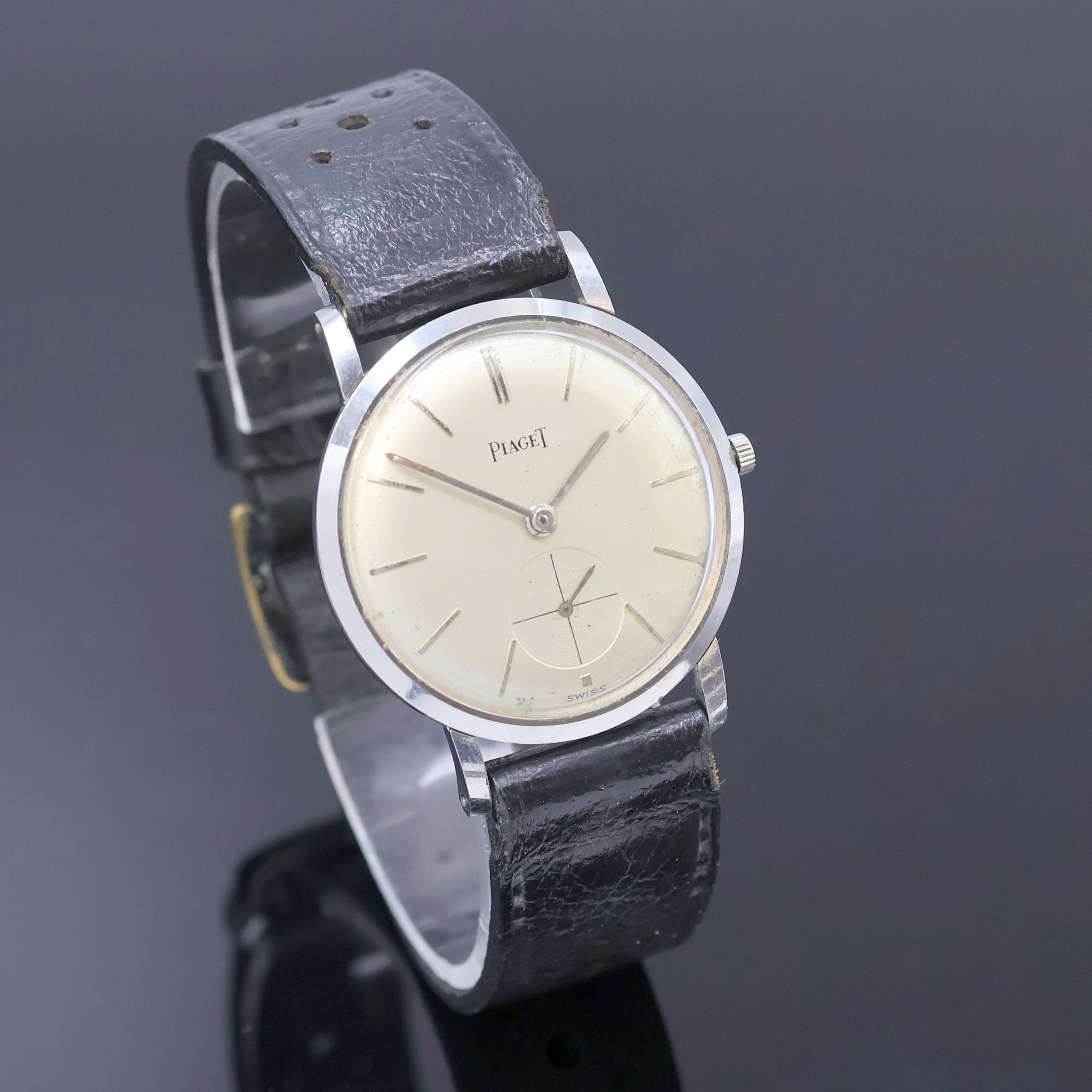 Detail b: PIAGET seltene Armbanduhr in Stahl Referenz 10821, Schweiz 1960er Jahre, 3-teil. Geh., Boden und Glasrand aufgedr., silb. Zifferbl. m. aufgel. ...