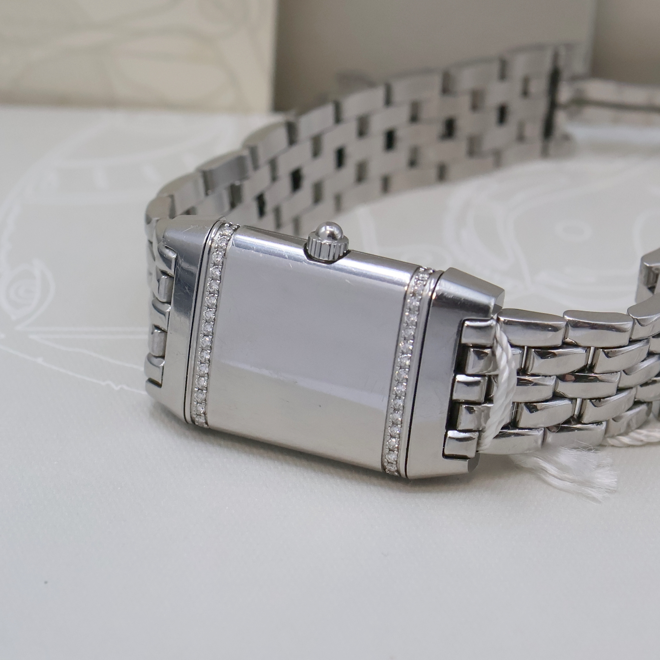 Detail g: Jaeger-LeCoultre Reverso Damenarmbanduhr in Stahl mit Brillanten Referenz 265.882.006, quarz, um 180 Grad drehbares Wendegehäuse inkl. orig. ...