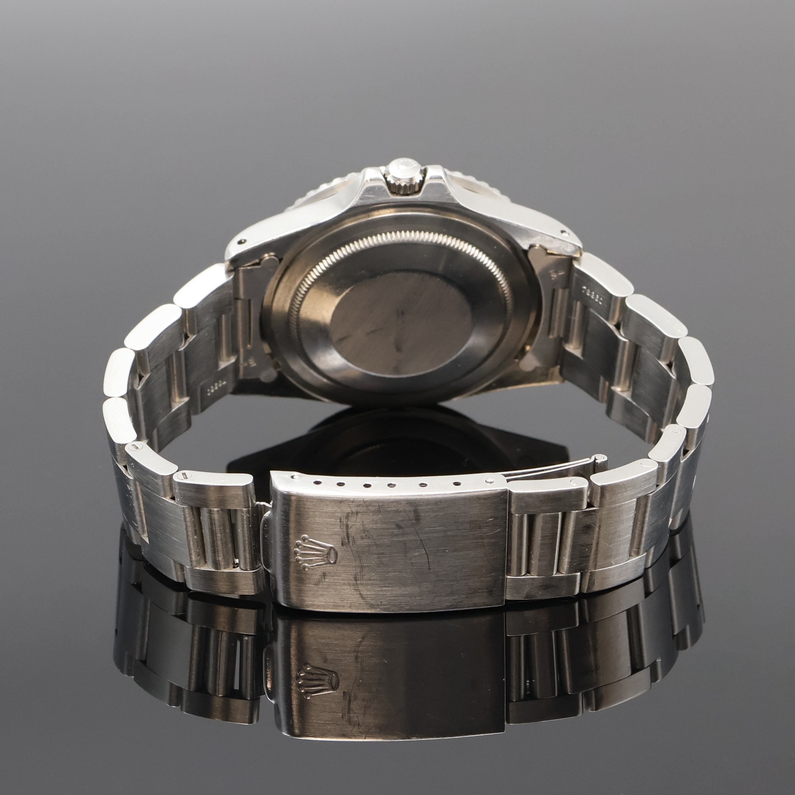 Detail c: ROLEX Oyster Perpetual GMT-Master Herrenarmbanduhr Referenz 1675, Schweiz um 1977, Automatik, Chronometer der Superlative in Edelstahl inkl. ...