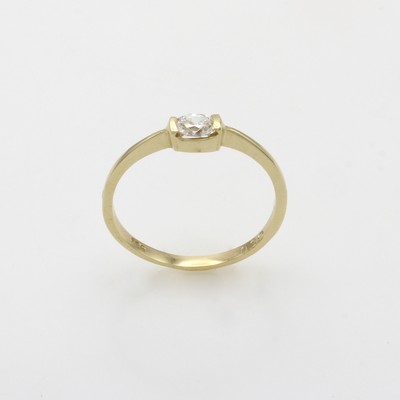 27061465a - Ring mit Diamant, GG 585/000, ovaler Diam. ca. 0,30 ct feines Weiß/si, RW ca. 58 ...