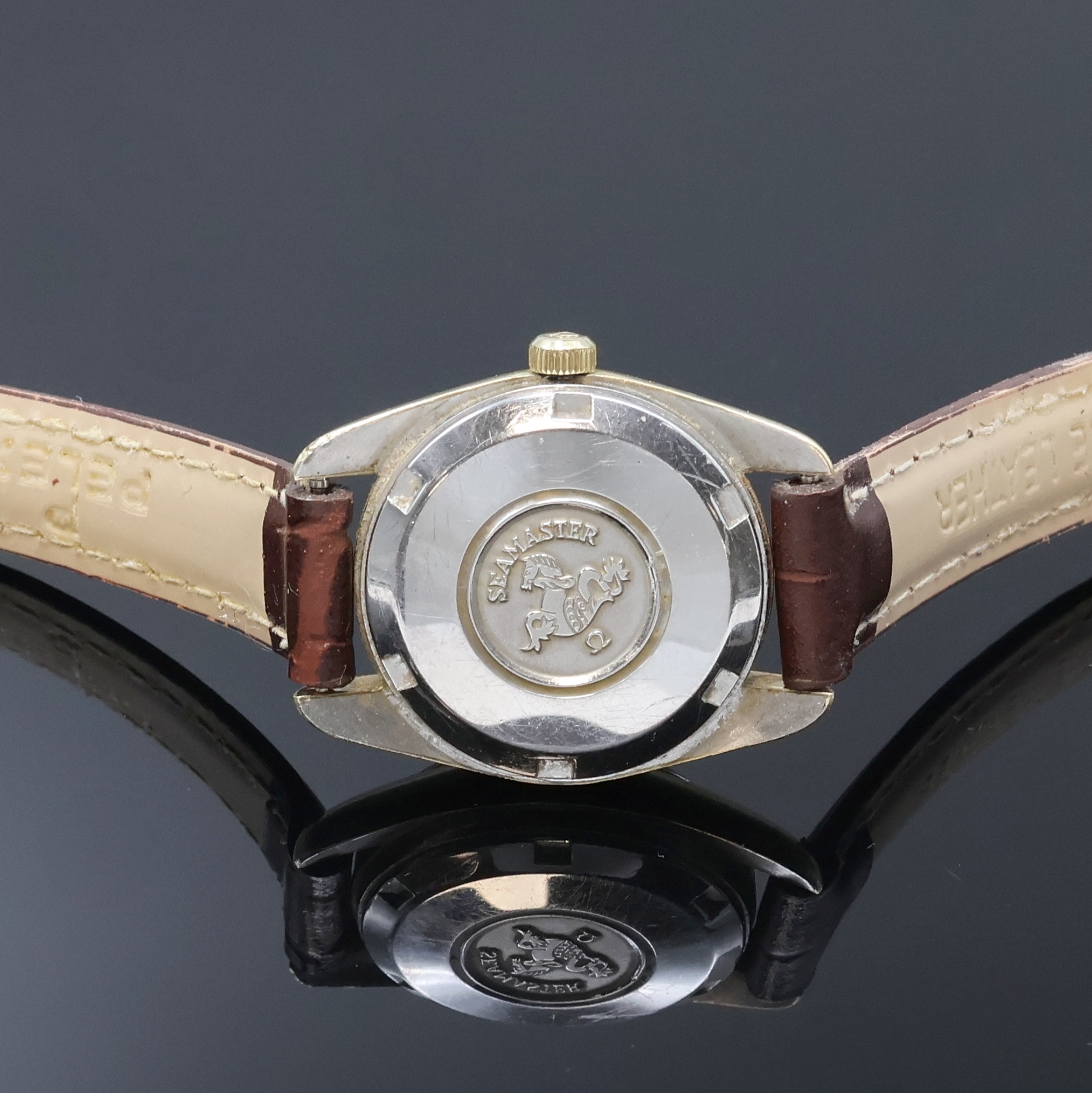 Detail c: OMEGA Seamaster vergoldete Damenarmbanduhr Referenz 566026, Schweiz um 1970, Automatik, Boden verschr., goldfarb. Zifferbl. m. aufges. Std.-Ind., ...