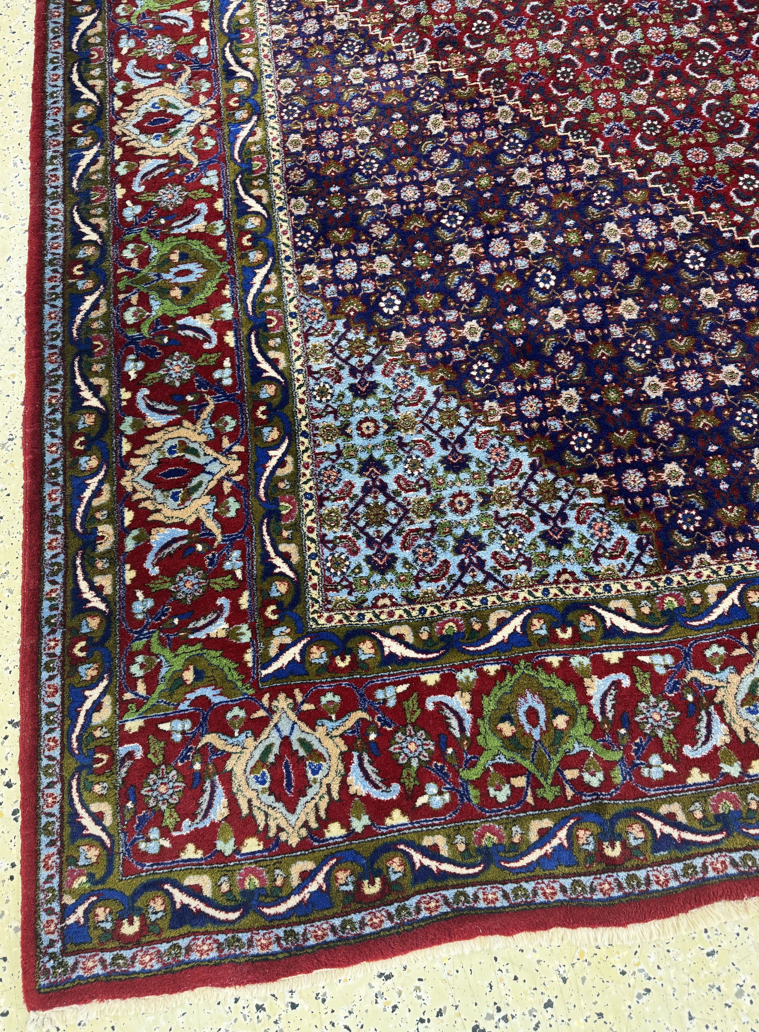 Detail b: Bidjar, Persien, Mitte 20.Jhd, Wolle auf Baumwolle, ca. 395 x 300 cm, EHZ: 2