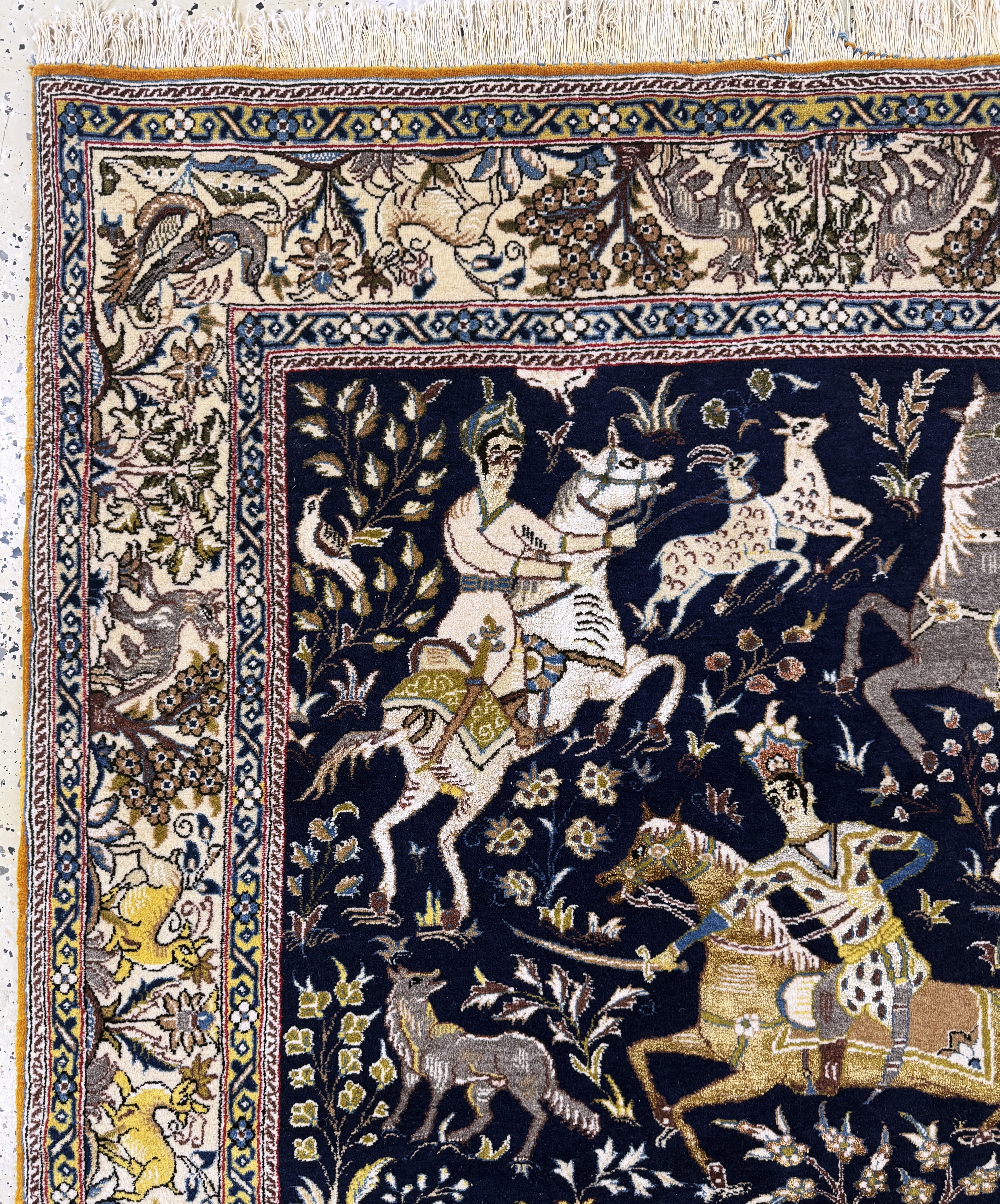 Detail c: Ghom Kork, Persien, Mitte 20.Jhd, Korkwollemit Seide, ca. 203 x 138 cm, gereinigt, EHZ: 2
