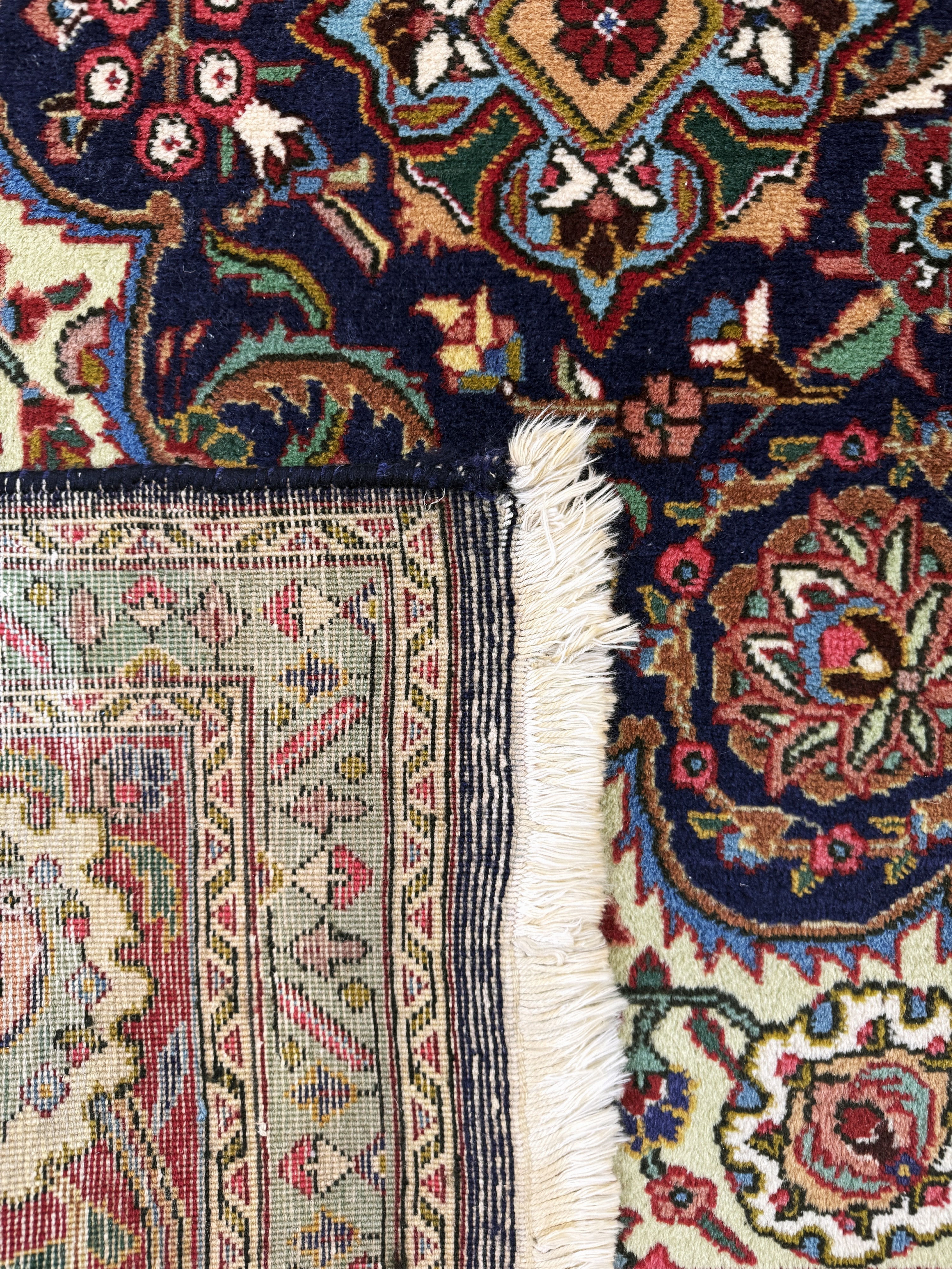 Detail h: Täbriz alt, Persien, Mitte 20.Jhd, Wolle auf Baumwolle, ca. 310 x 203 cm, EHZ: 2