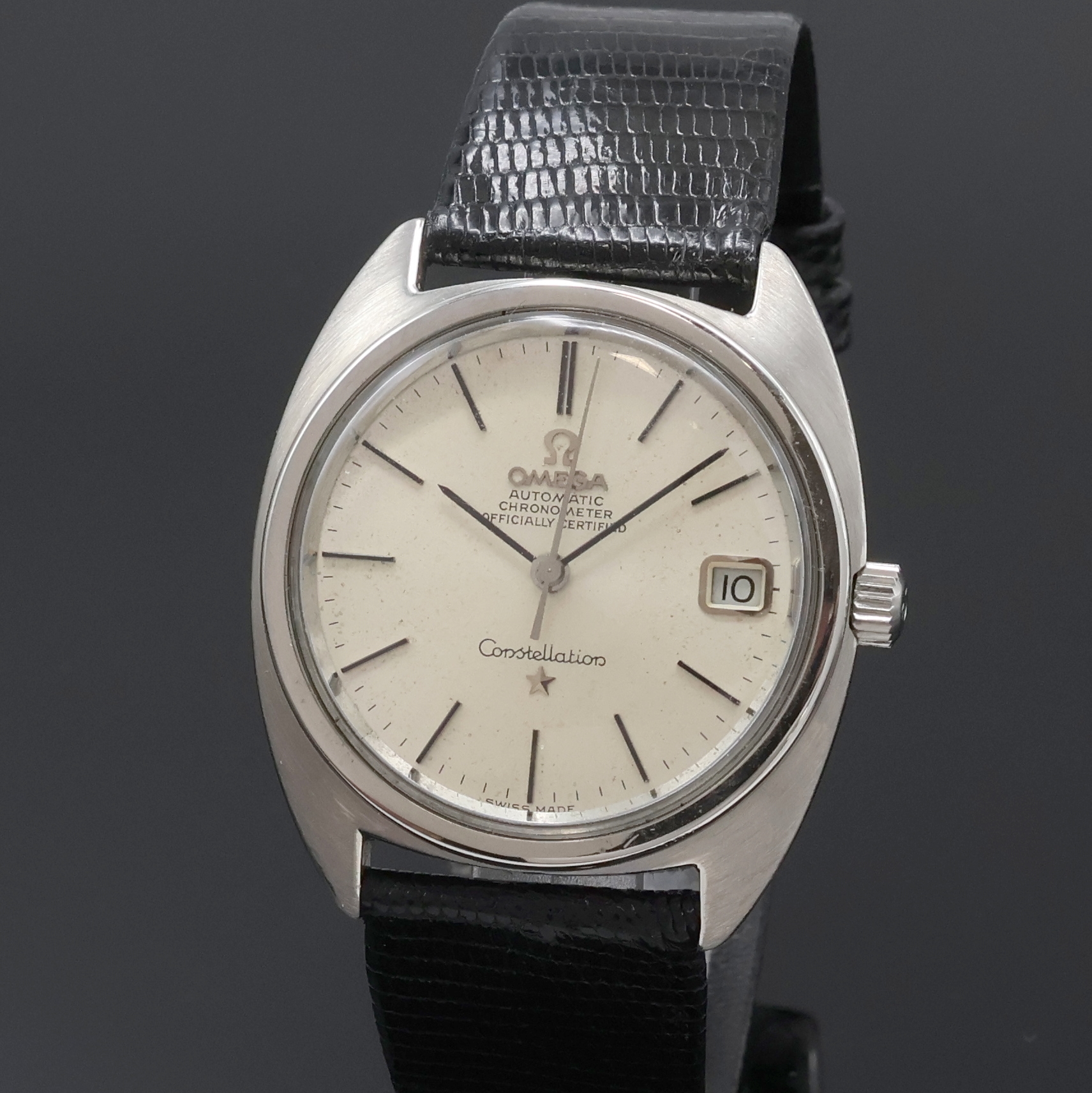 Detail a: OMEGA Constellation Chronometer Armbanduhr in Stahl Referenz 168017, Schweiz um 1967, Automatik, verschr. Boden m. Darst. Sternwarte, silb. Zifferbl. ...