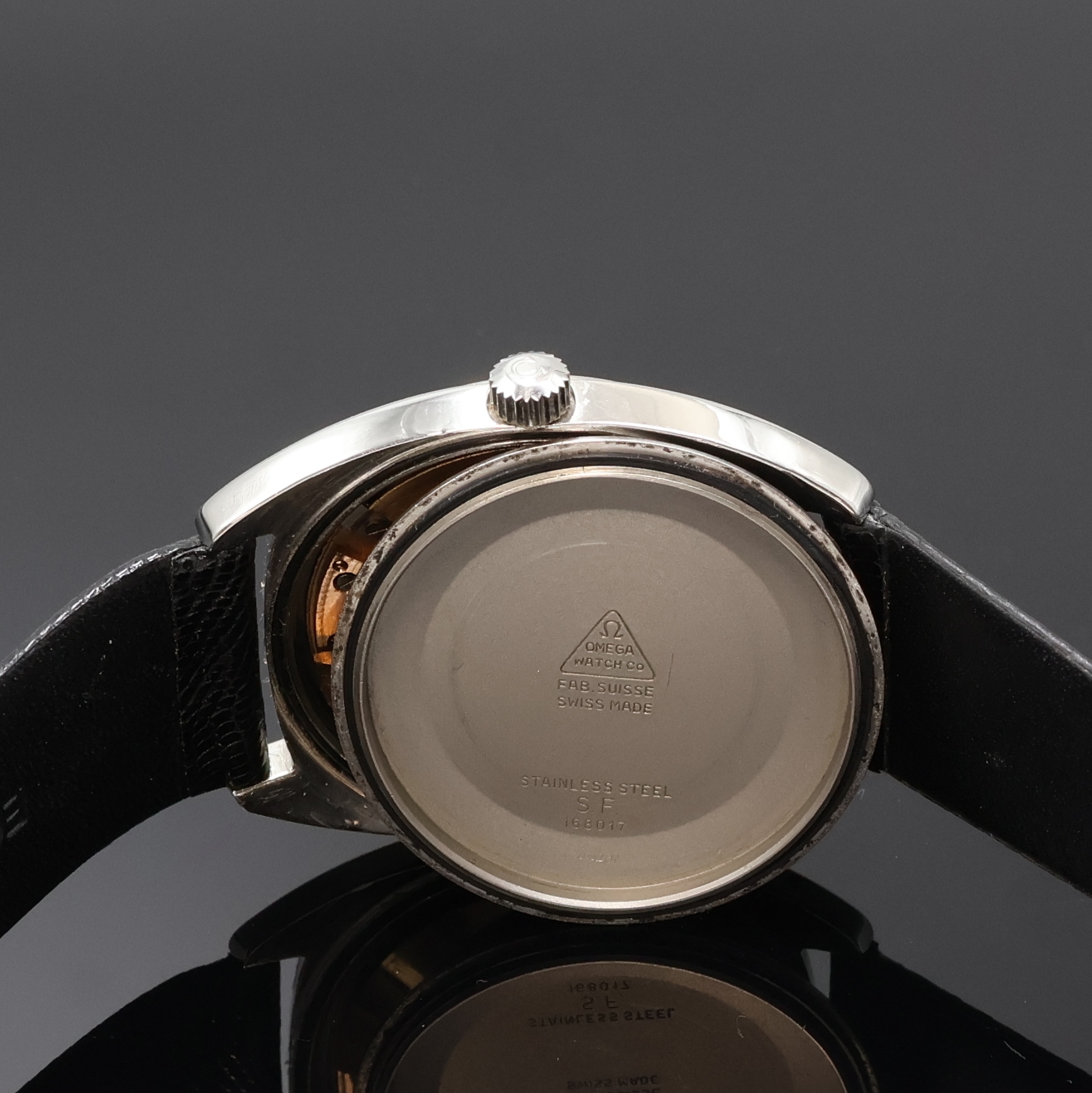 Detail f: OMEGA Constellation Chronometer Armbanduhr in Stahl Referenz 168017, Schweiz um 1967, Automatik, verschr. Boden m. Darst. Sternwarte, silb. Zifferbl. ...
