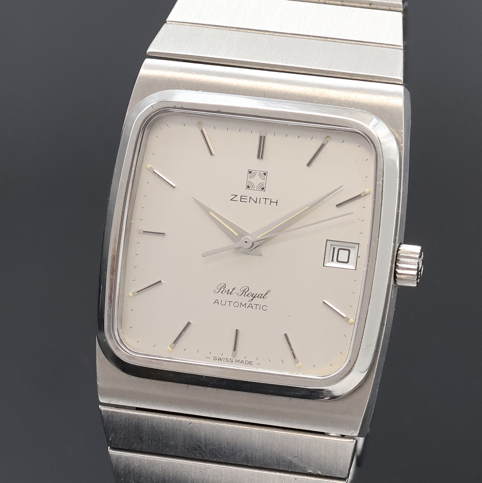 Detail a: ZENITH Port Royal Herrenarmbanduhr Referenz 01.0020.490/495, Schweiz um 1980, Automatik, Edelstahlgeh. inkl. neutr. Gliederband m. Faltschl., Boden ...