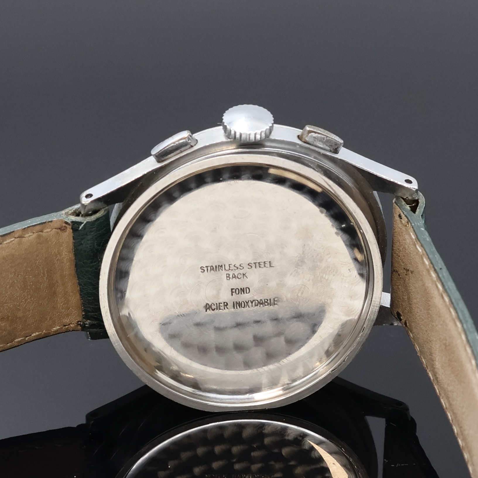 Detail e: BREITLING Armbandchronograph mit Kaliber Venus 170 Referenz 178, Schweiz um 1945, Handaufzug, verchr. Geh., Boden u. Glasrand aufgedr., silb. ...