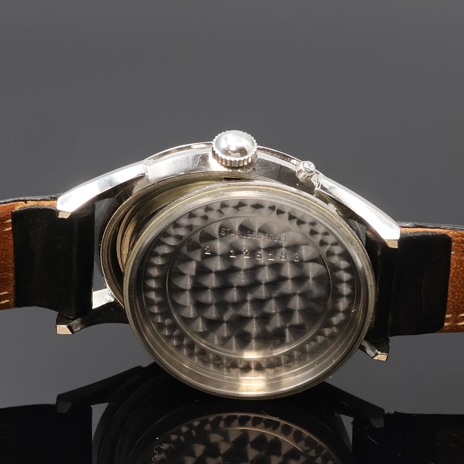 Detail f: RECORD WATCH Datofix Herrenarmbanduhr mit Vollkalender und Mondphase, Schweiz 1940er Jahre, Handaufzug, Edelstahlgeh., Boden verschr., Korrekturdr. ...