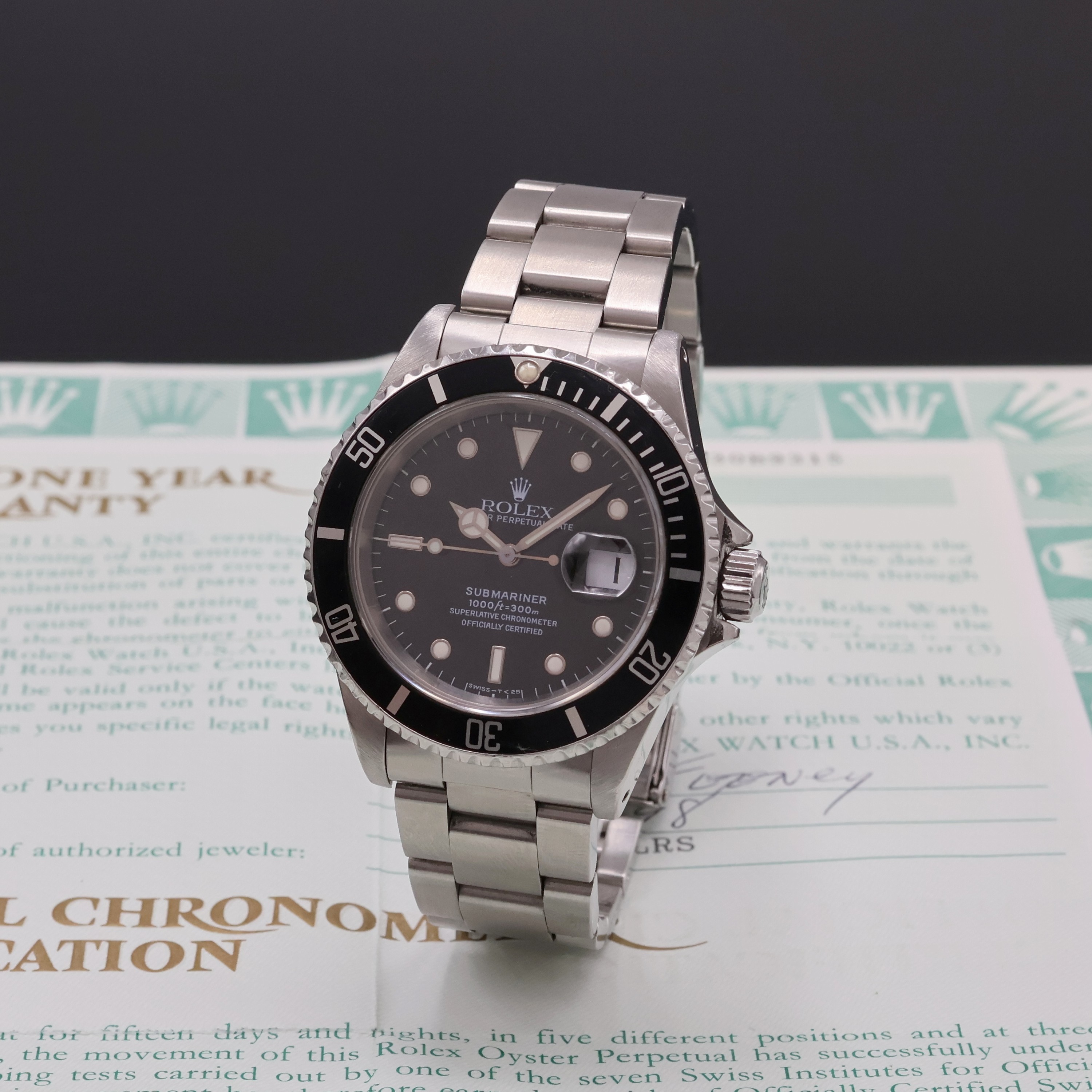 Image 27062088 - ROLEX Oyster Perpetual Date Submariner Referenz 16610, Schweiz verk. lt. beil. ...