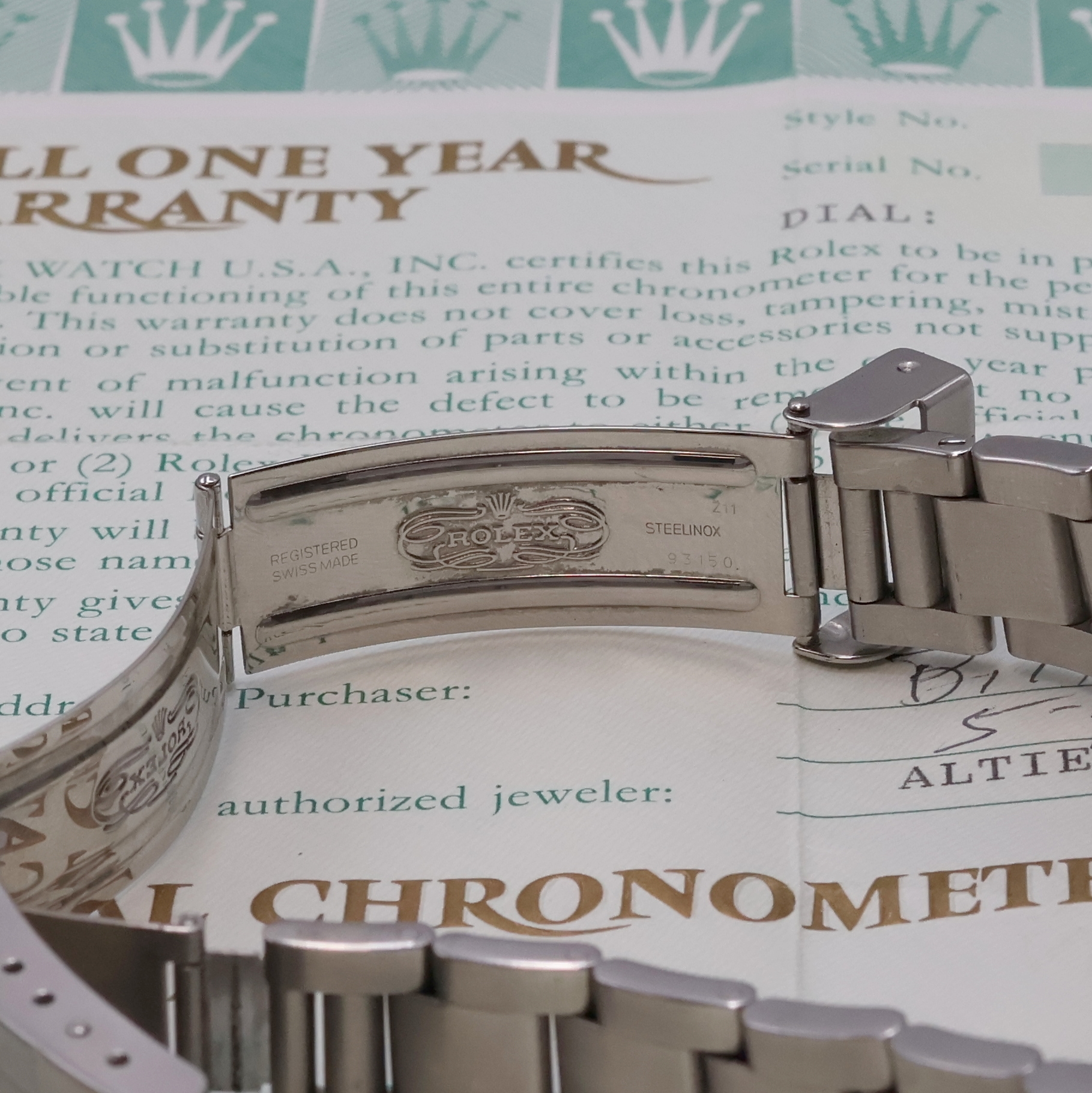 Detail e: ROLEX Oyster Perpetual Date Submariner Referenz 16610, Schweiz verk. lt. beil. Zertifikat 04/1998, Automatik, Chronometer der Superlative in ...