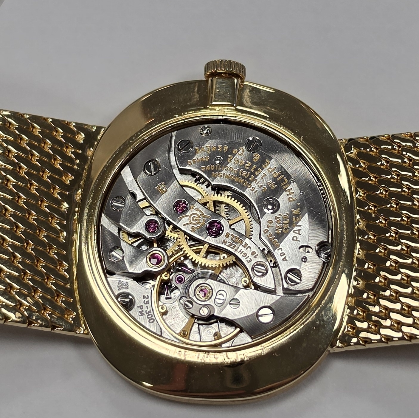 Detail h: PATEK PHILIPPE Ellipse Armbanduhr in GG 750/000 Referenz 3545/1, Schweiz verk. lt. beil. Pap. 09/1972, Handaufzug, orig. PPC Gay Freres Goldband, ...