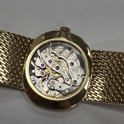 27062091g - PATEK PHILIPPE Ellipse Armbanduhr in GG 750/000 Referenz 3545/1, Schweiz verk. lt. beil. ...