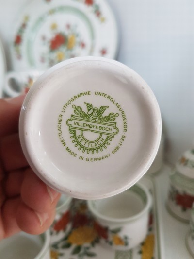 27062096g - Frühstückservice, Villeroy & Boch ´Summerday´, Kanne, Zuckerdose (Deckel geklebt), ...