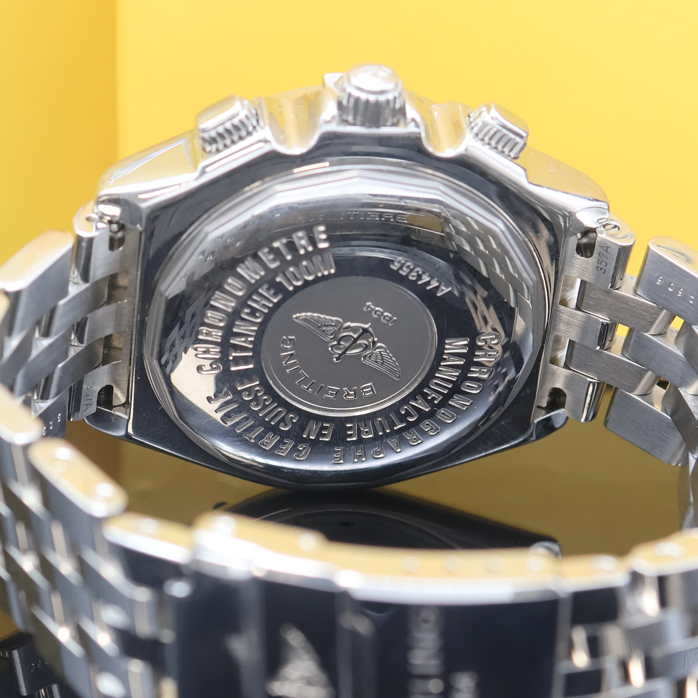 Detail e: BREITLING Armbandchronograph Crosswind Special Referenz A44355, Automatik, Chronometer in Edelstahl inkl. Pilotband m. Faltschl., Boden und Krone ...