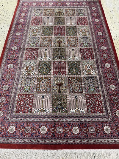 27062106f - Ghom Seide fein Persien, signiert´Pirozmand´, Ende 20.Jhd, reine Naturseide, ca. 156 x ...