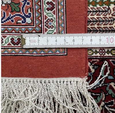 27062106g - Ghom Seide fein Persien, signiert´Pirozmand´, Ende 20.Jhd, reine Naturseide, ca. 156 x ...