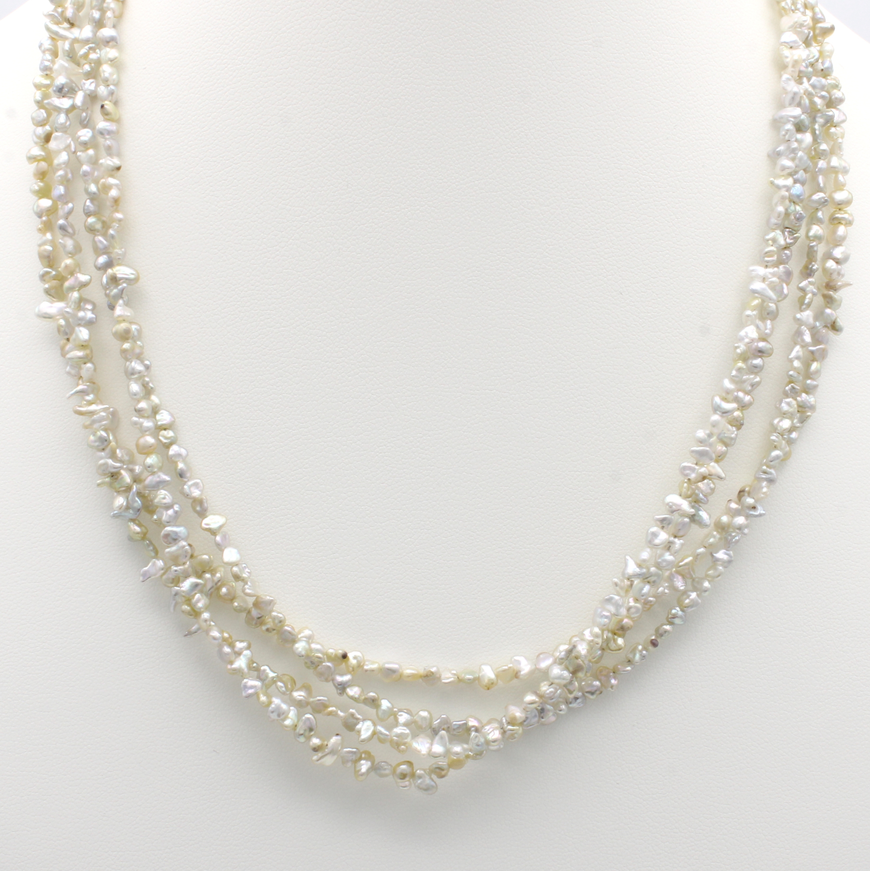 Image 27062259 - 4-reihige Kette mit Keshiperlen, Silber 925/000, Magnetschl., hellgraue Keshiperlen, L. ...