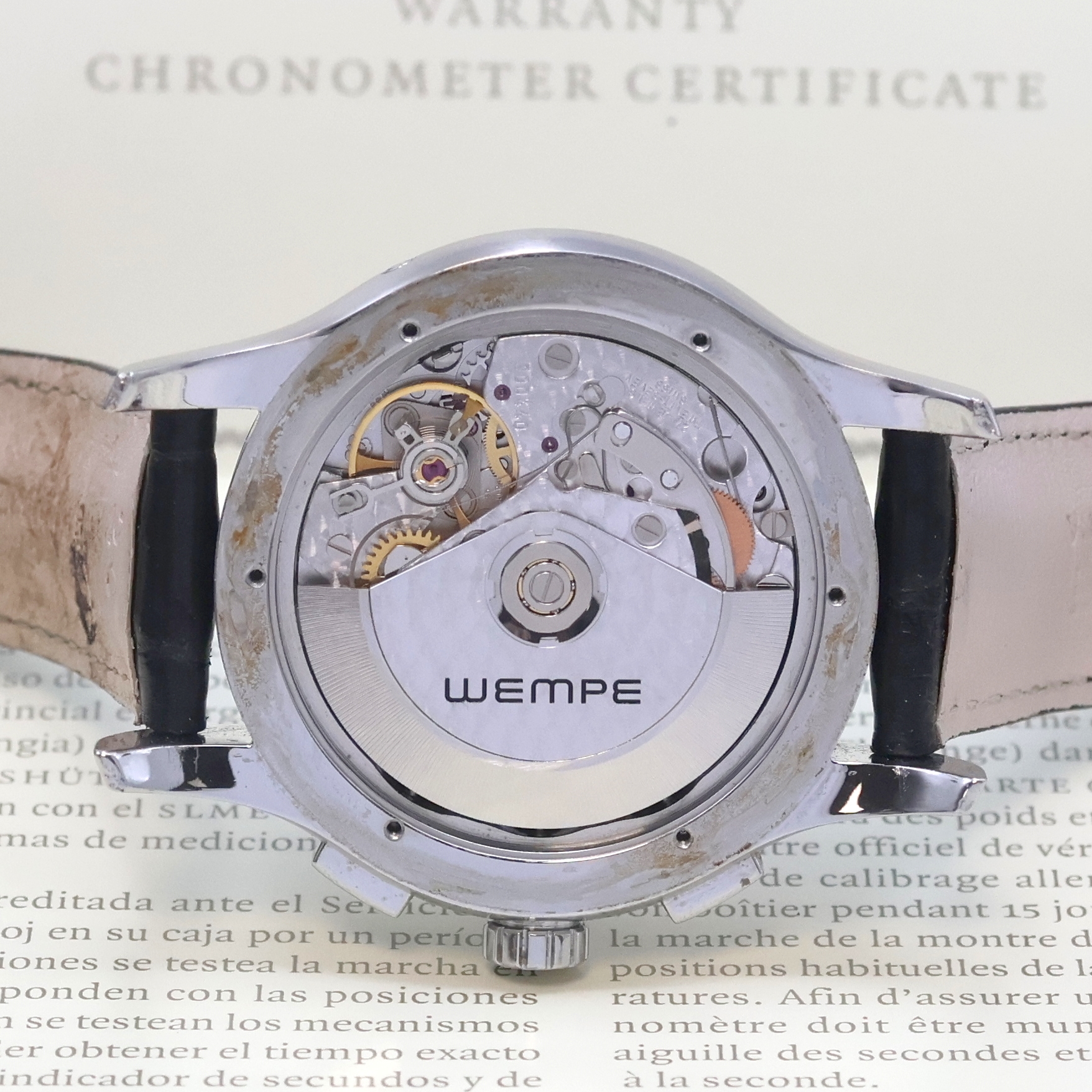 Detail g: WEMPE Armbandchronograph Serie Zeitmeister, Automatik, Chronometer in Edelstahl inkl. Lederband m. orig. Faltschl., Boden m. Darst. Sternwarte 6-fach ...