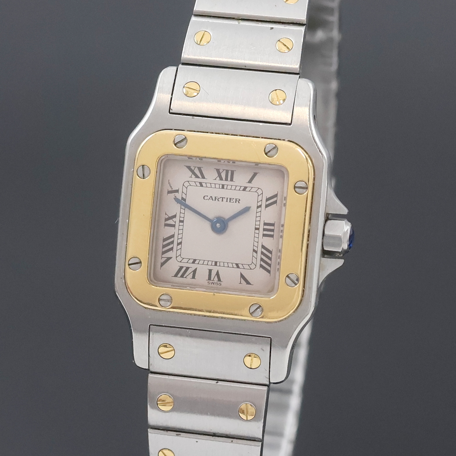Detail a: CARTIER Damenarmbanduhr Santos Galbee Referenz 1567, Schweiz um 2000, quarz, Edelstahl/Gold kombiniert inkl. Gliederband m. Faltschl., Boden 8-fach ...