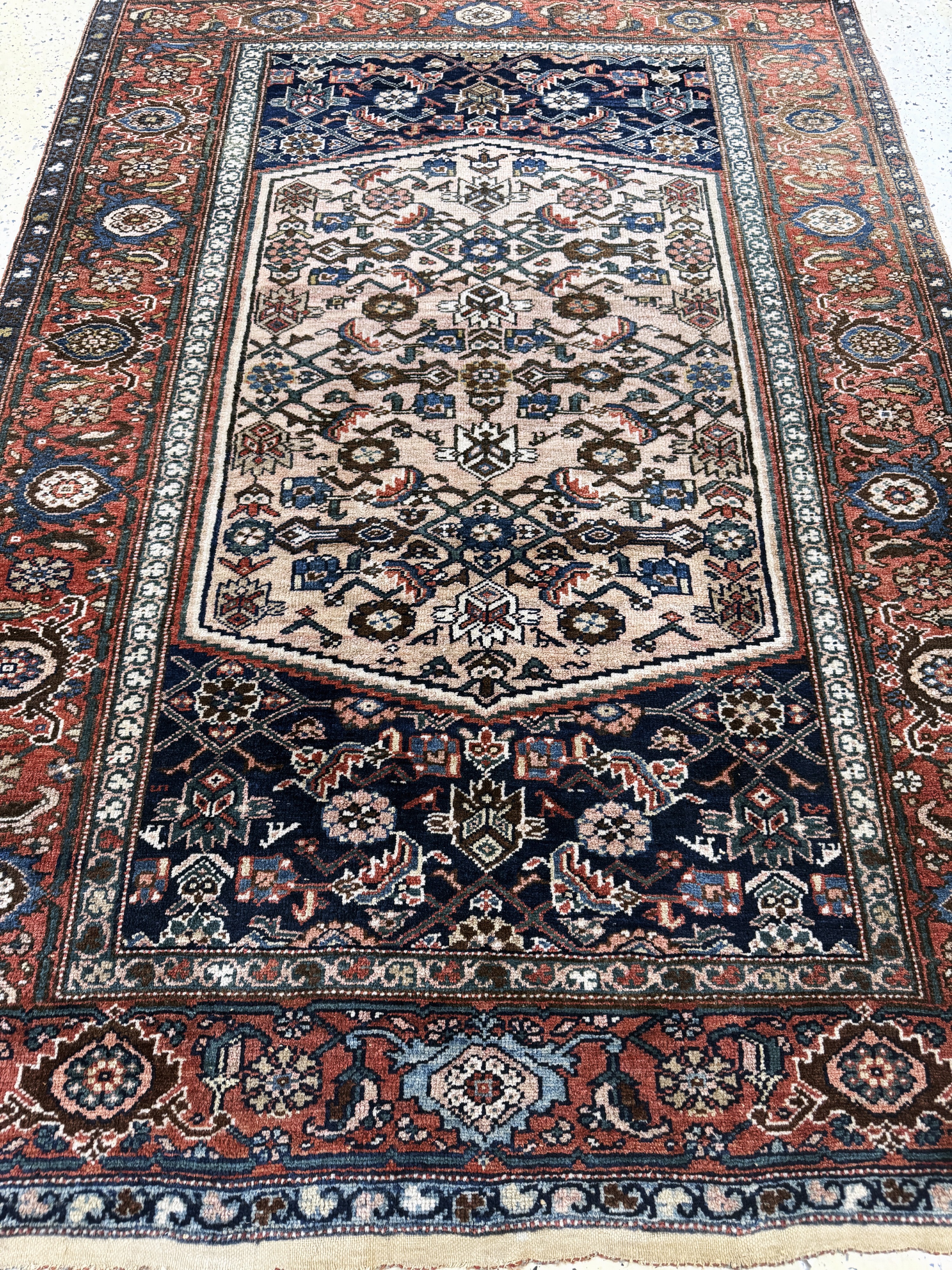 Detail e: Hamadan antik, Persien, 19.Jhd, Wolle auf Baumwolle, ca. 190 x 140 cm, EHZ: 2