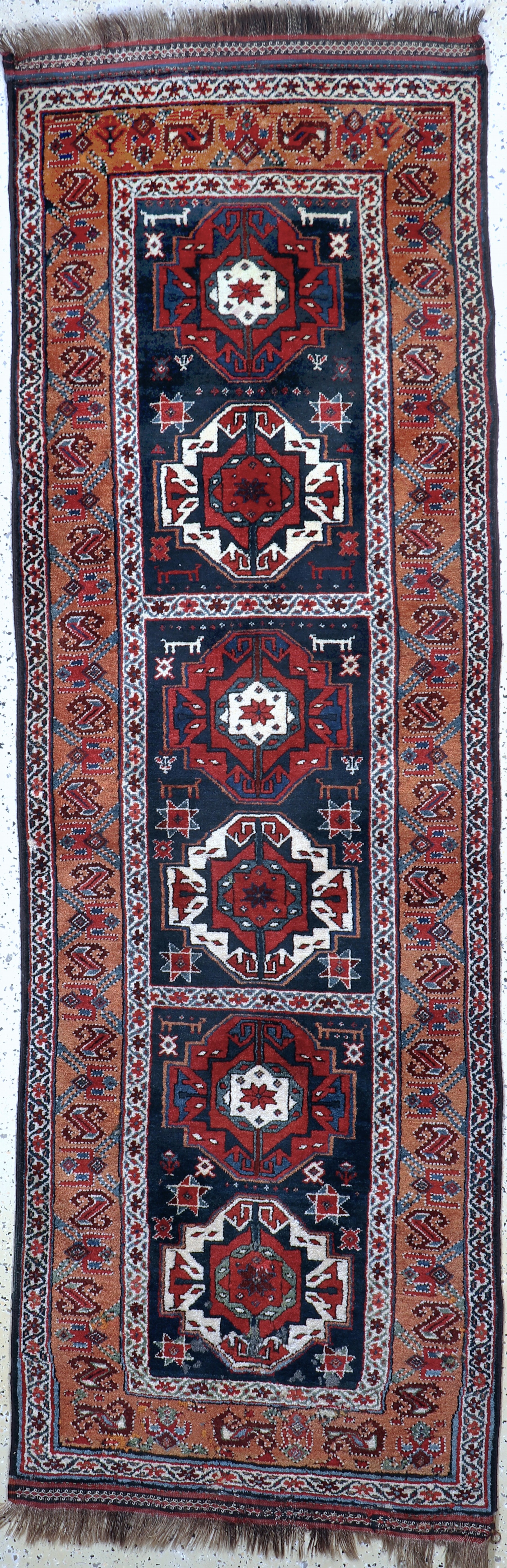 Image 27062393 - Kazak alt, Kaukasus, Anfang 20.Jhd, Wolle auf Wolle, ca. 270 x 90 cm, EHZ: 2(kleine ...