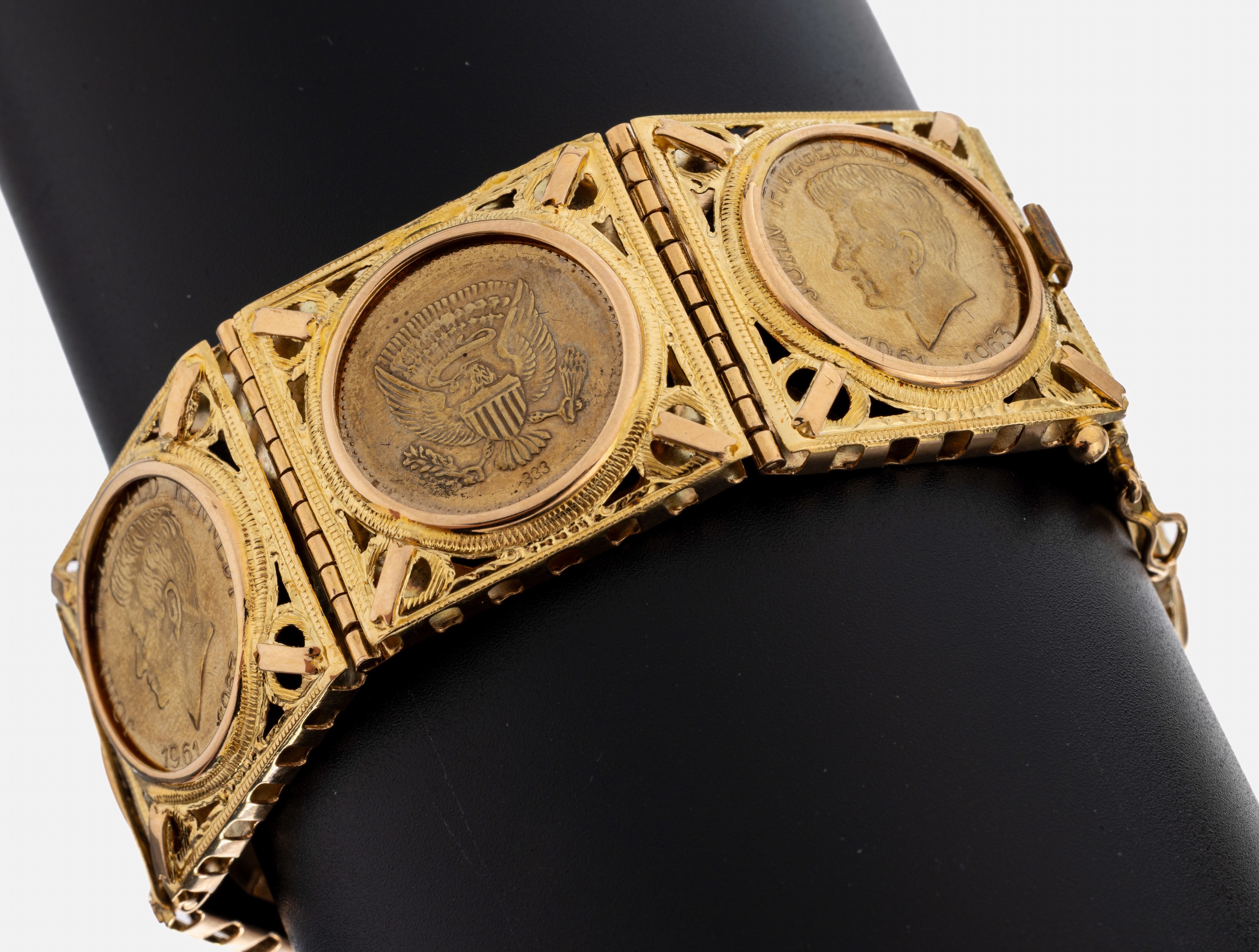 Image 27062396 - 18 kt Gold Medaillen-Armband, GG 750/000 und 333/000, 7 gefasste Goldmedaillen, GG ...