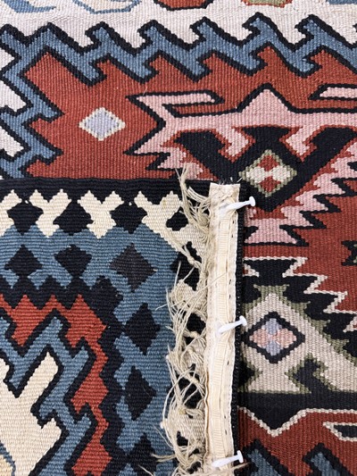 27062348h - Sumakh old, Caucasus, early 20th century, woolon wool, approx. 280 x 205 cm, discolored, ...