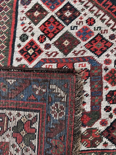 27062371i - Ghaschgai antik, Persien, 19.Jhd, Wolle aufWolle, ca. 300 x 205 cm, EHZ: 3(restauriert) ...