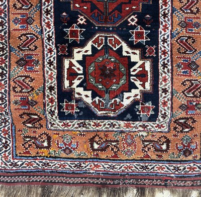 27062393d - Kazak alt, Kaukasus, Anfang 20.Jhd, Wolle auf Wolle, ca. 270 x 90 cm, EHZ: 2(kleine ...