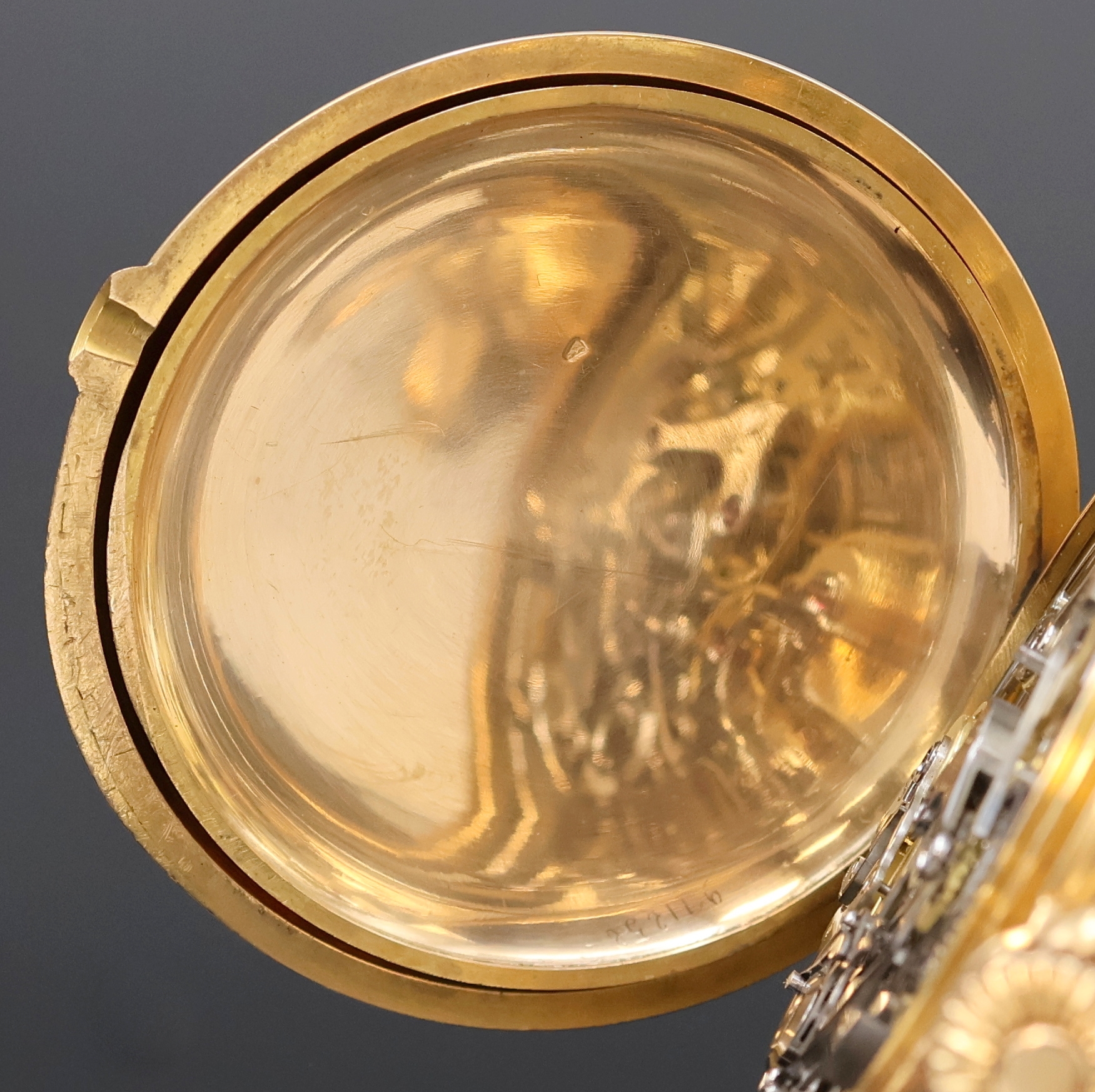 Detail e: Schwere offene Herrentaschenuhr mit 1/4 Stunden-Repetition und Chronograph in GG 750/000, Schweiz/Frankreich um 1895, glattes 2-Deckel Goldgeh. m. ...