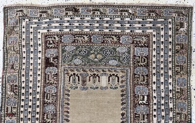 27062427a - Giordes antik, Türkei, 19.Jhd, Wolle auf Wolle, ca. 170 x 120 cm, EHZ: 3(restauriert) ...