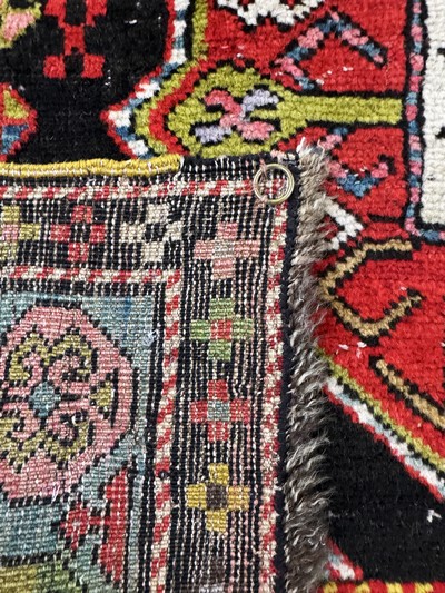 27062428f - Kazak antik, Kaukasus, um 1900, Wolle auf Wolle, ca. 150 x 120 cm, EHZ: 3(restauriert) ...