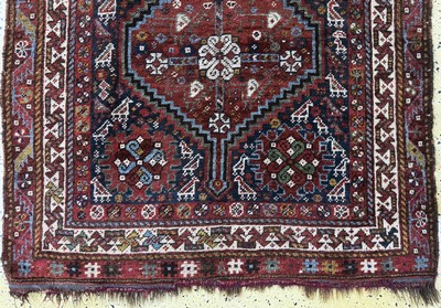 27062478c - Schiraz antik, Persien, 19.Jhd, Wolle auf Wolle, ca. 180 x 120 cm, EHZ: 2 Schätzpreis: ...