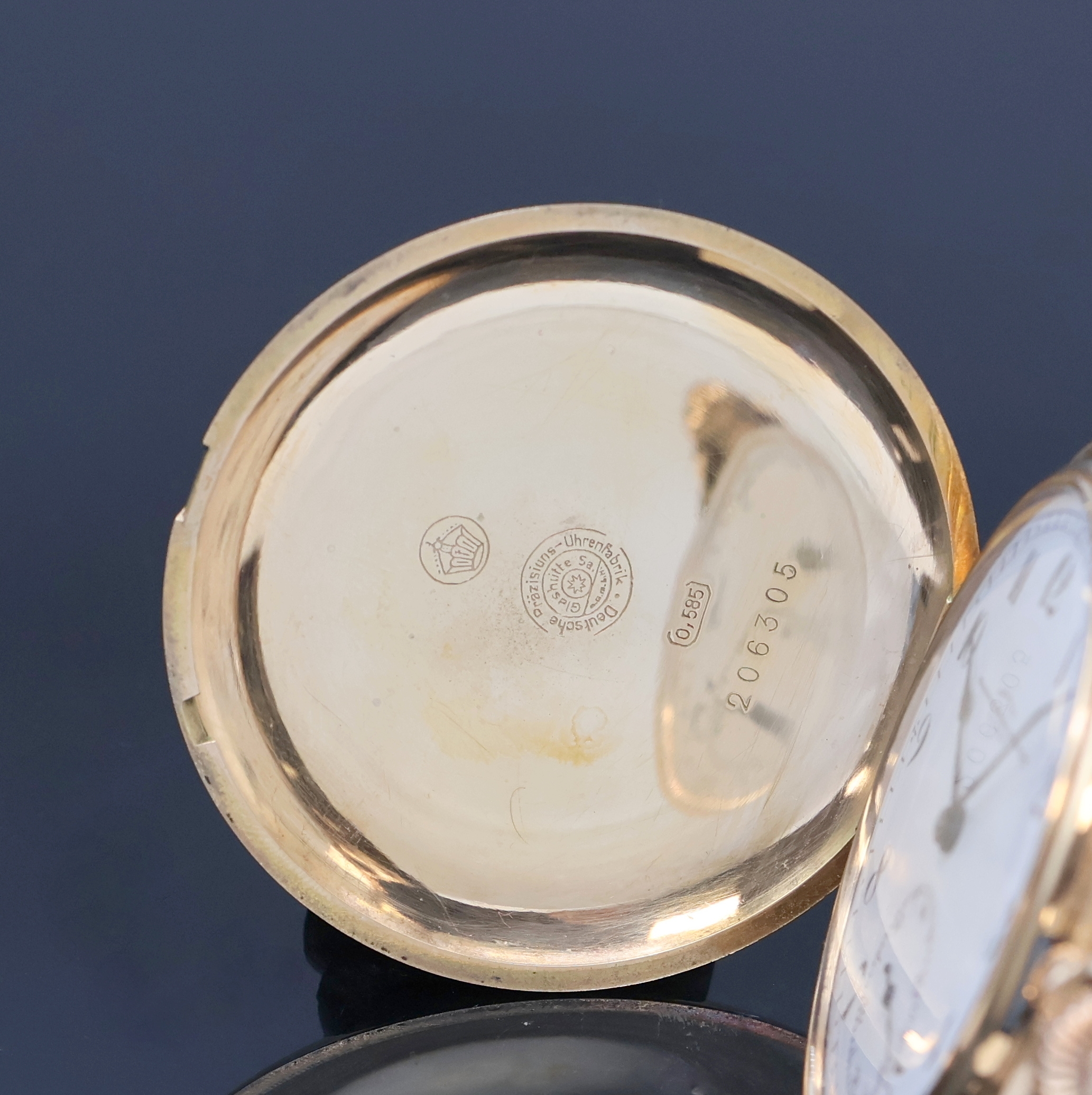Detail a: DEUTSCHE PRÄZISIONSUHRENFABRIK GLASHÜTTE(SA.) E.G.M.B.H. Herrensavonette in RoseG 585/000, Deutschland um 1920, glattes 3-Deckel Goldgeh., ...