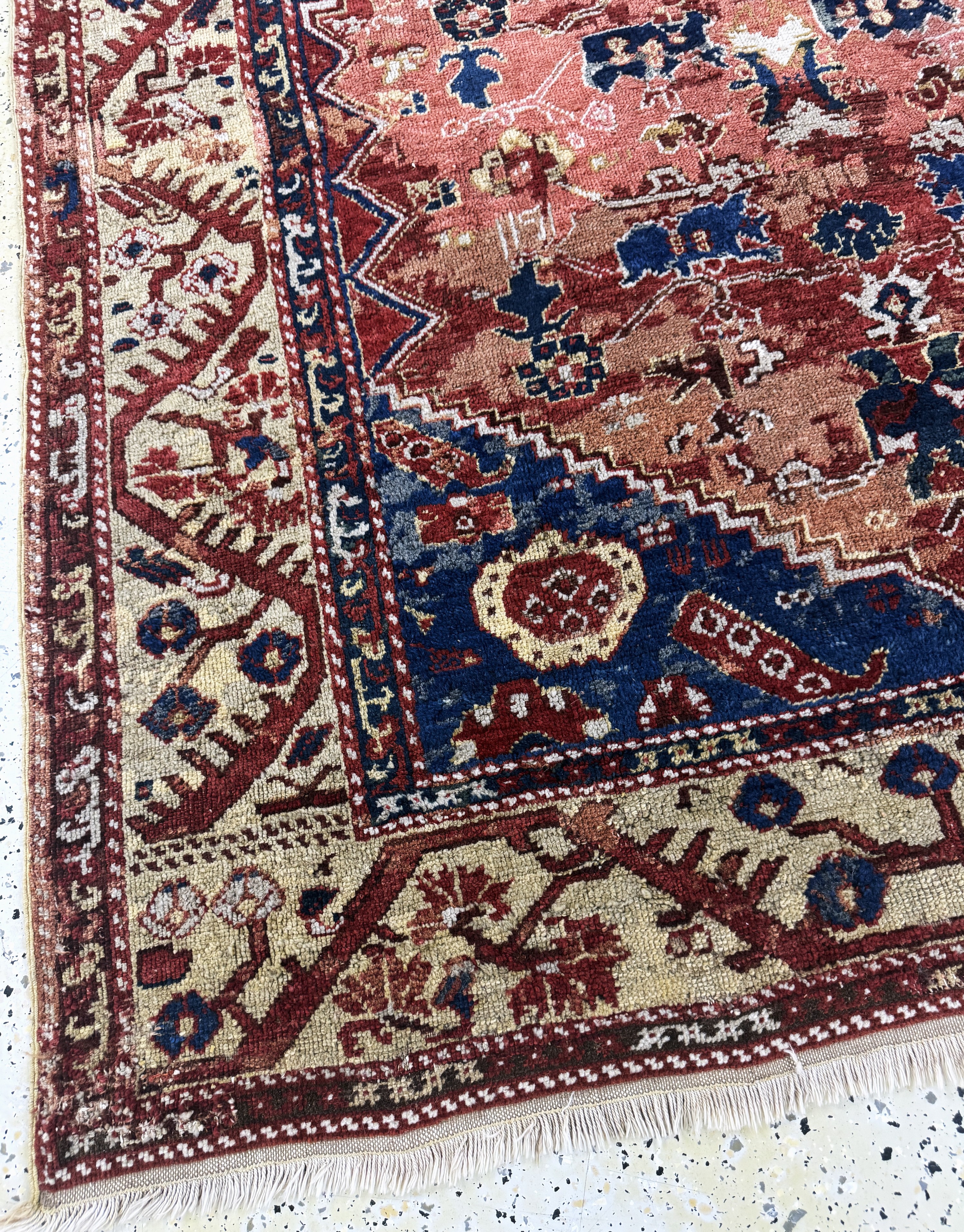 Detail d: Kula antik, Türkei, 19.Jhd, Wolle auf Wolle, ca. 170 x 150 cm, EHZ: 3(restauriert)