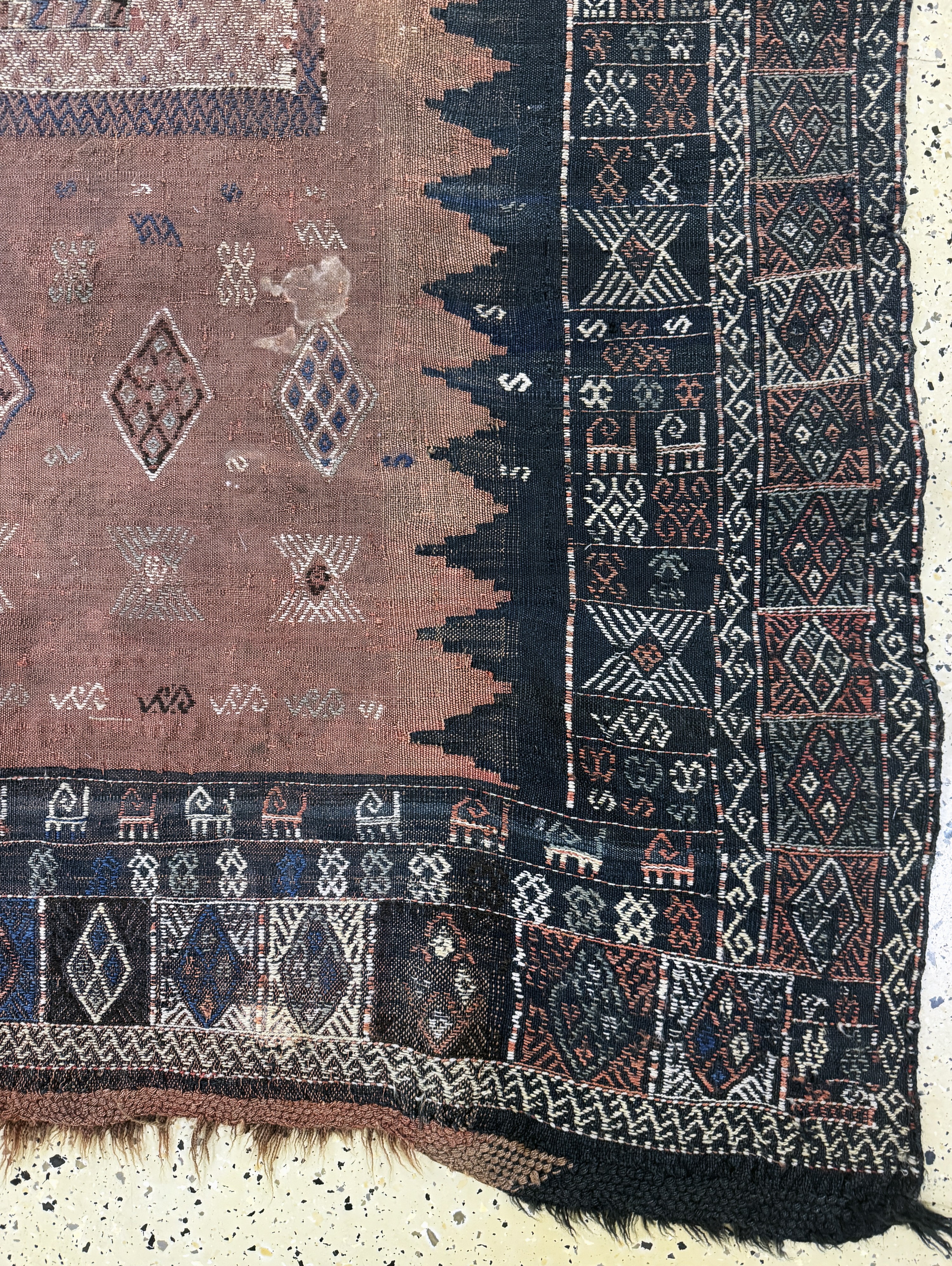 Detail a: Antike Verneh, Türkei, 19.Jhd, Wolle auf Wolle, ca. 200 x 145 cm, EHZ: 3(restauriert)