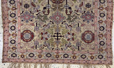 27062552c - Kayseri antik, Türkei, 19.Jhd, Seide auf Baumwolle, ca. 160 x 120 cm, EHZ: 3(Fleck) ...