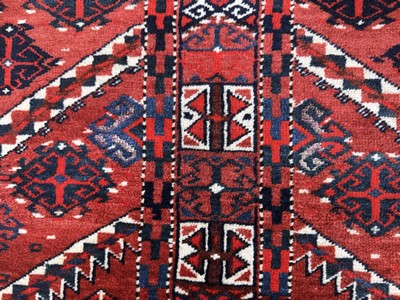 27062575e - Yomud´Salachak´antik, Turkmenistan, 19.Jhd,Wolle auf Wolle mit´Seiden-Highlight´, ca. ...