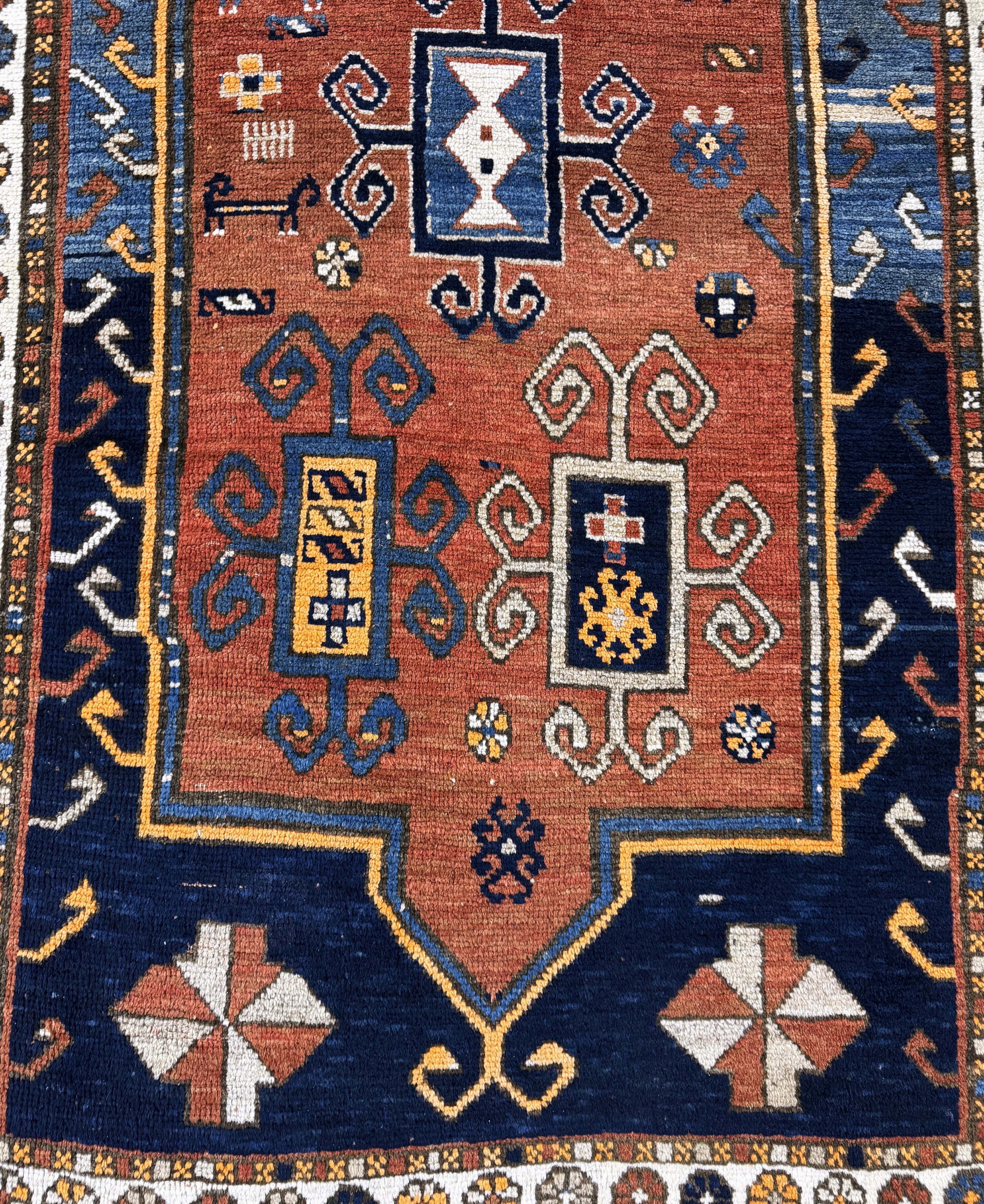 Detail e: Fachalo Kazak antik, Kaukasus, 19.Jhd, Wolle auf Wolle, ca. 225 x 115 cm, EHZ: 2-3