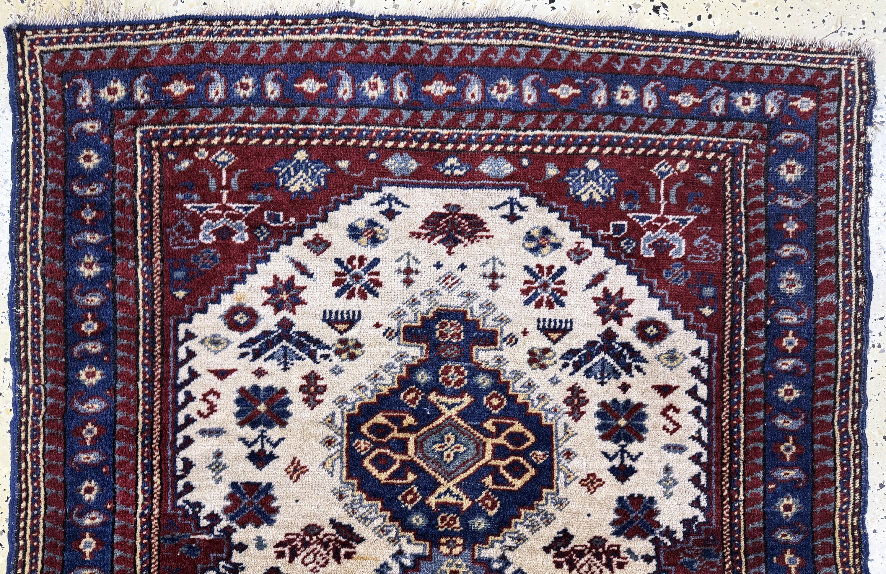 Detail b: Kazak antik, Kaukasus, um 1900, Wolle auf Wolle, ca. 155 x 105 cm, EHZ: 2-3