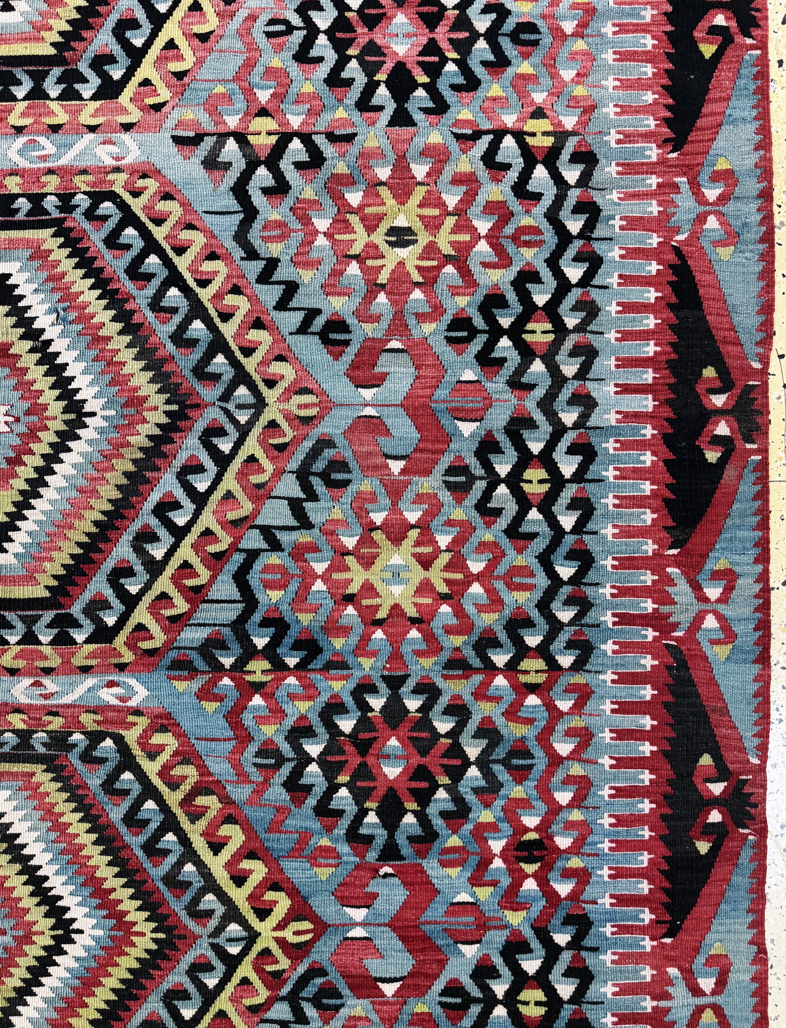 Detail d: Anatol Kelim, Türkei, Anfang 20.Jhd, Wolle auf Wolle, ca. 350 x 190 cm, EHZ: 2