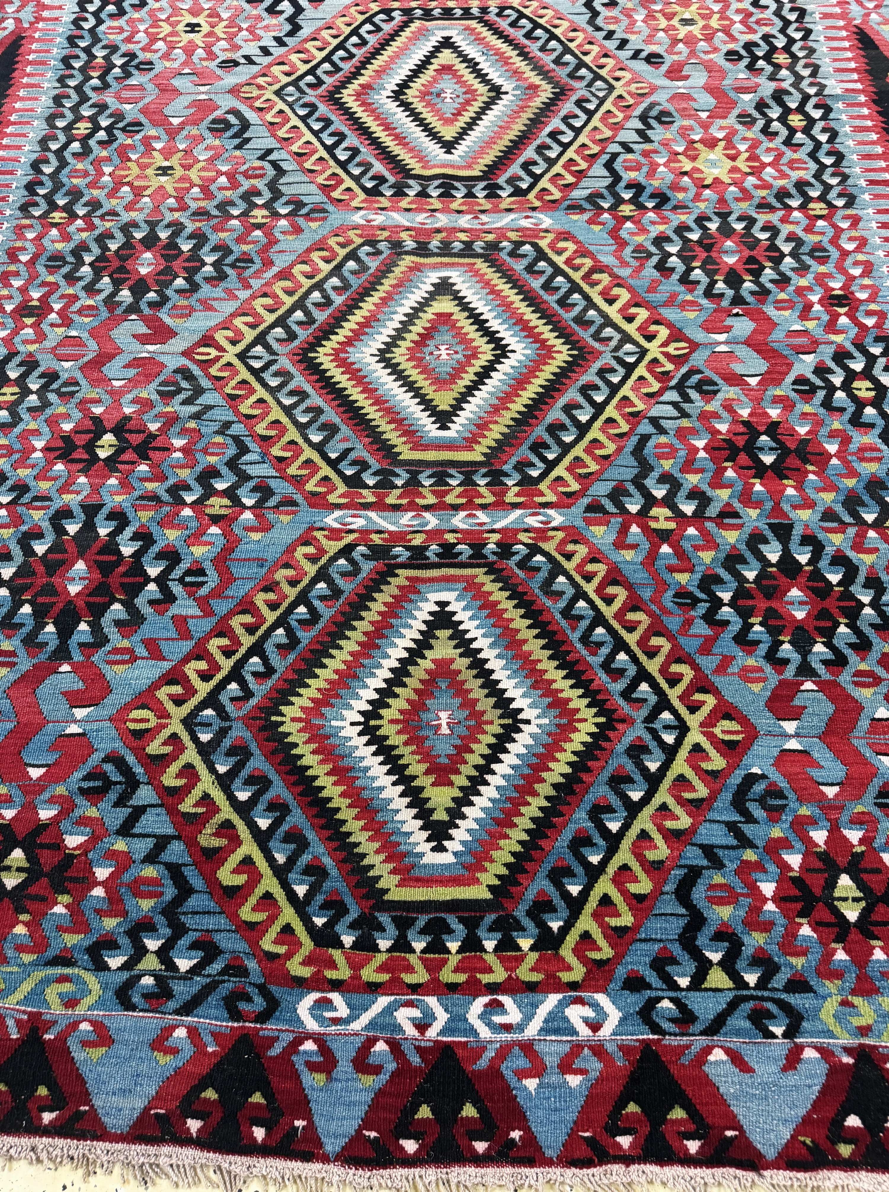 Detail h: Anatol Kelim, Türkei, Anfang 20.Jhd, Wolle auf Wolle, ca. 350 x 190 cm, EHZ: 2