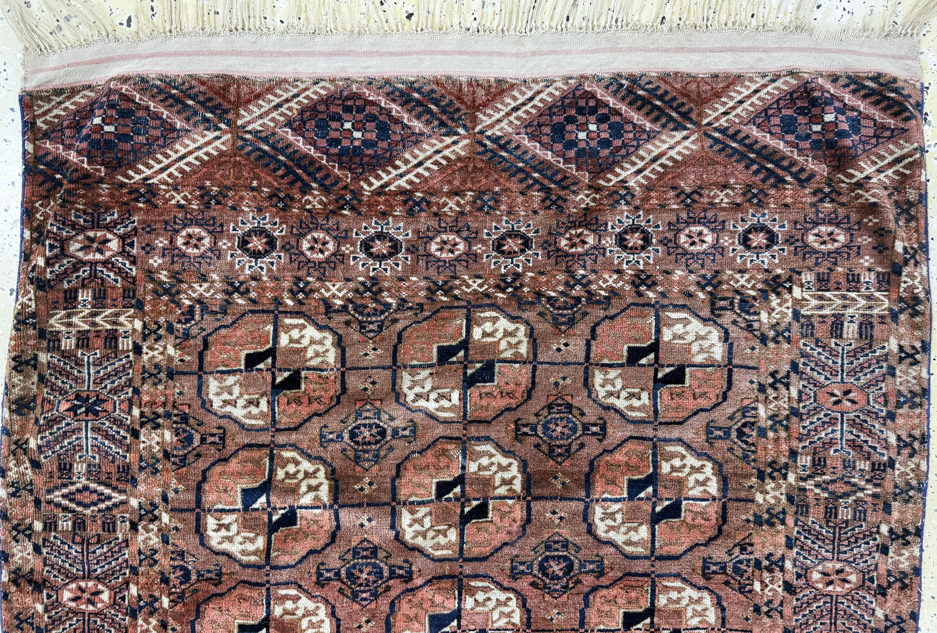 Detail a: Tekke antik, Turkmenistan, 19.Jhd, Wolle auf Wolle, ca. 150 x 110 cm, EHZ: 3